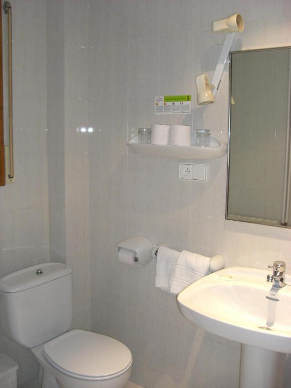 Hotel Bruna Esterri d'Àneu Rum bild
