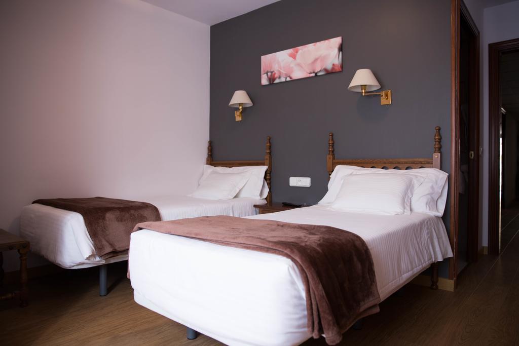 Hotel Bruna Esterri d'Àneu Exteriör bild